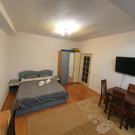 Apartament O Camera Apartment